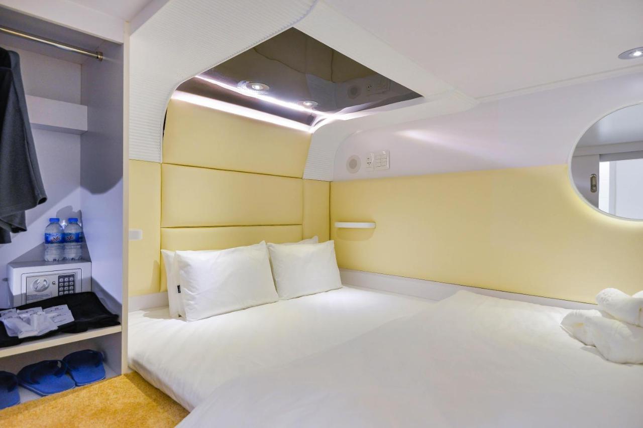 Hotel J-Espace 1 โฮจิมินห์ซิตี้ ภายนอก รูปภาพ