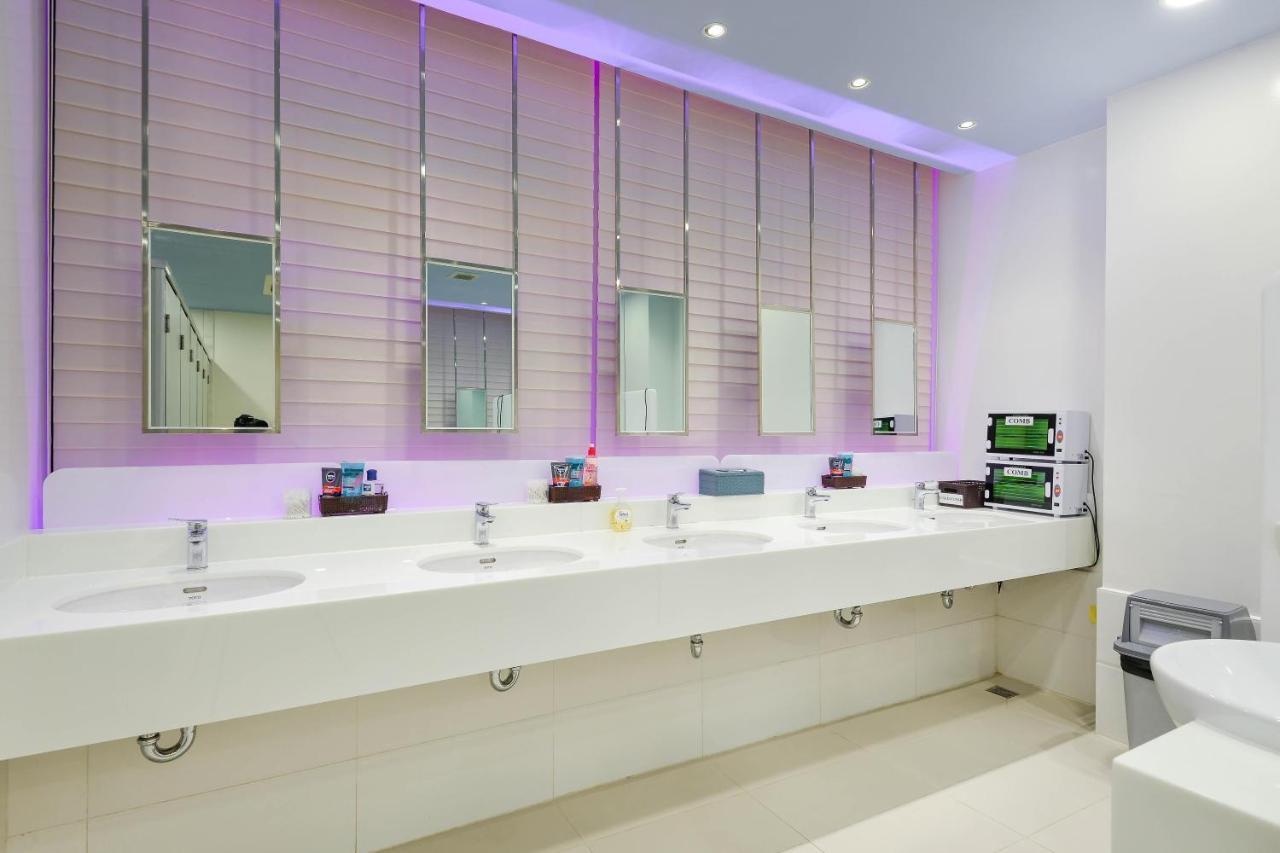 Hotel J-Espace 1 โฮจิมินห์ซิตี้ ภายนอก รูปภาพ